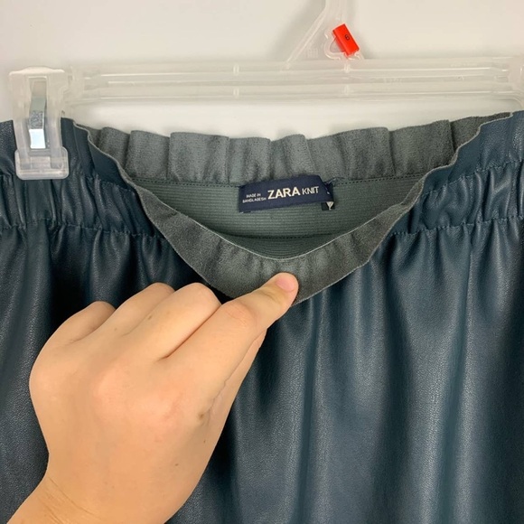 Zara Knit Faux Leather Skirt- Paper Bag Style-Elastic Waist - Picture 5 of 5